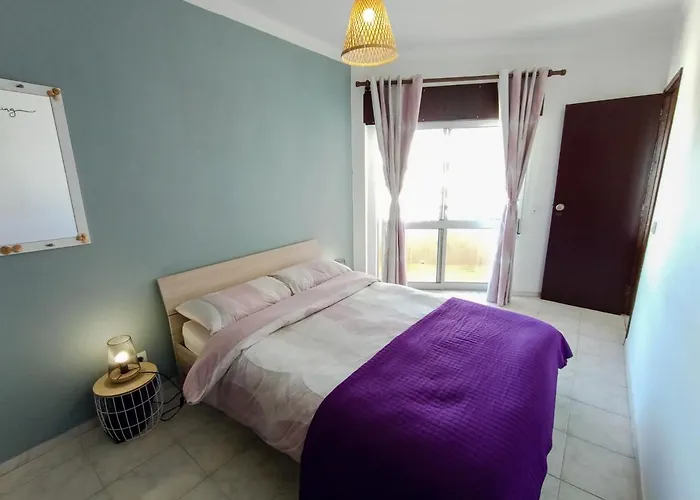 Couple Friendly Ocean View @catchofthedaypt * Portimão